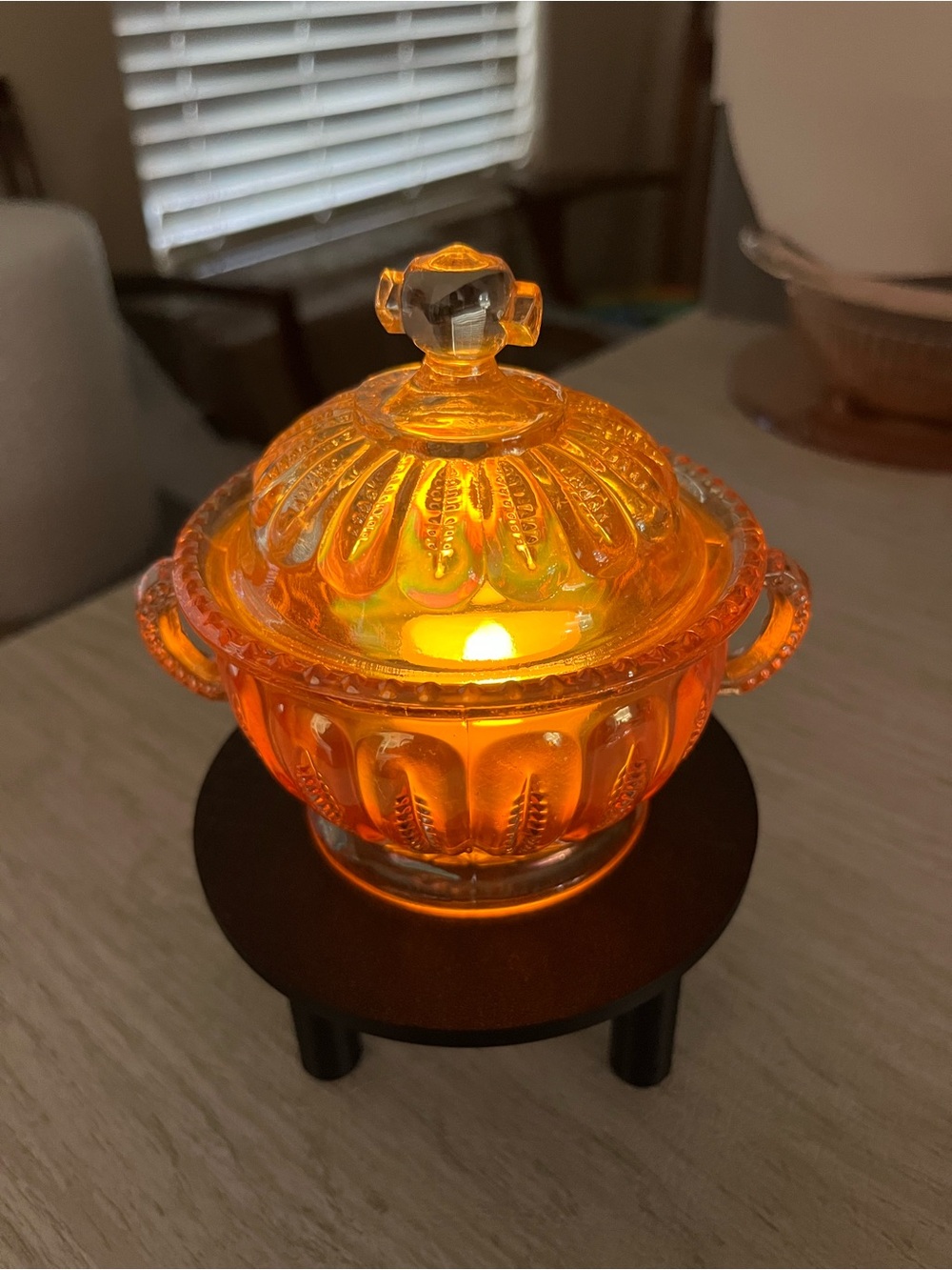Vintage Amber Glass Covered Sugar Bowl Fairy Lamp Décor - Picture 3 of 5